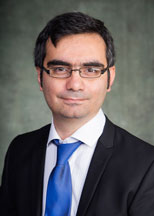 headshot of Dr. Mohsen Akbari